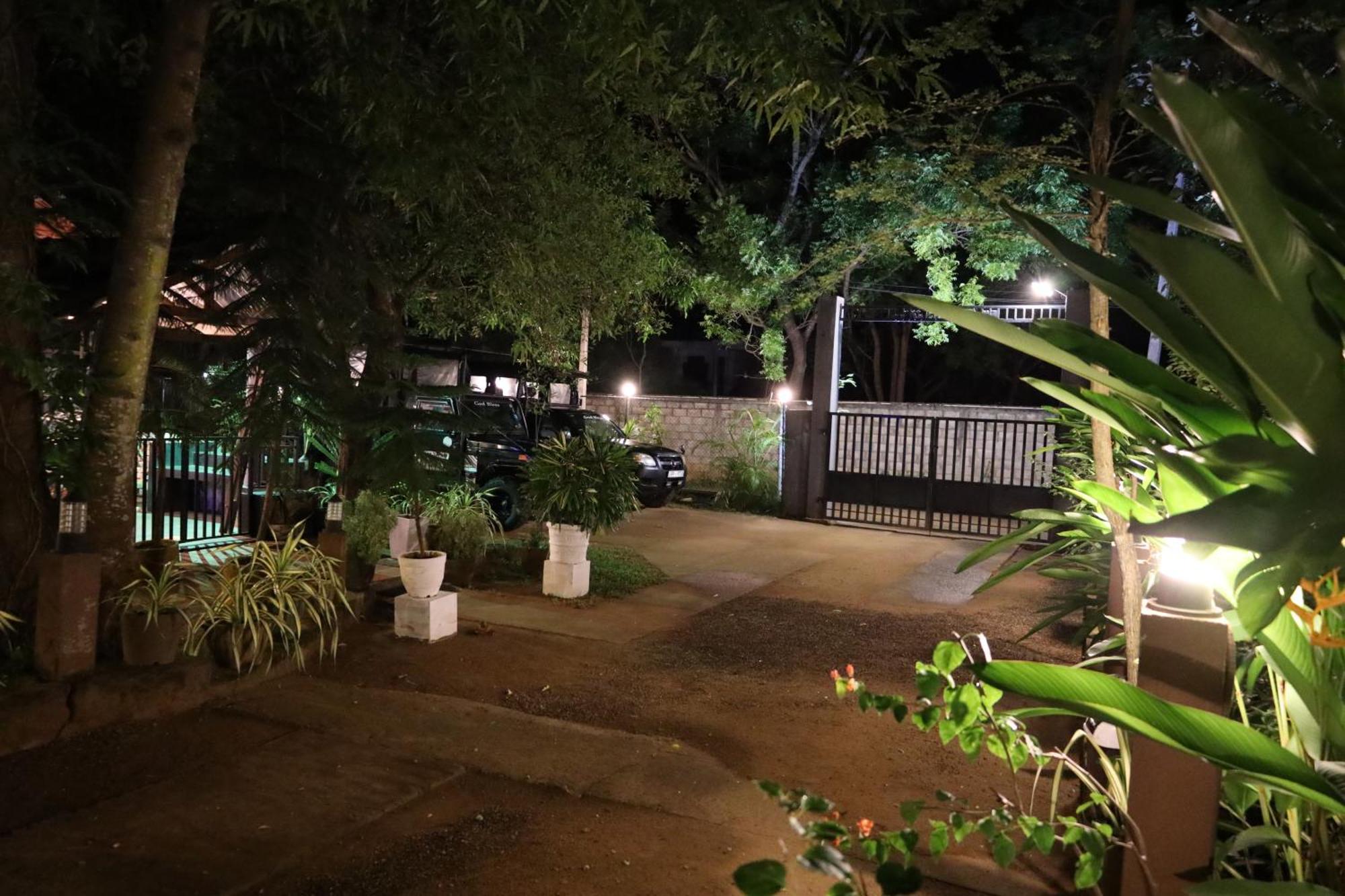 Max Safari Villa Udawalawe Eksteriør bilde