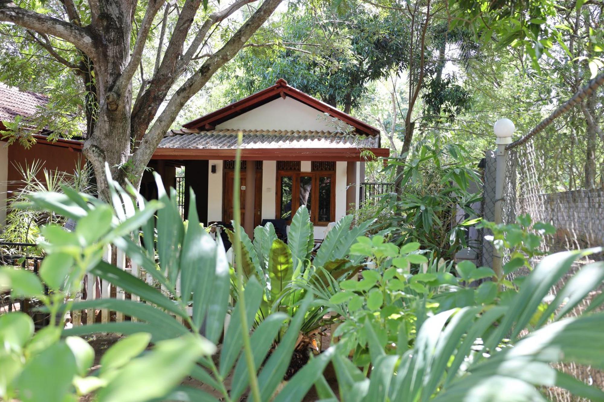 Max Safari Villa Udawalawe Eksteriør bilde