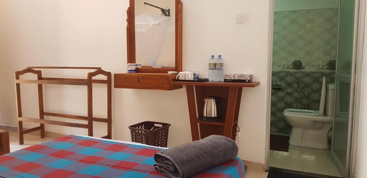 Max Safari Villa Udawalawe Eksteriør bilde