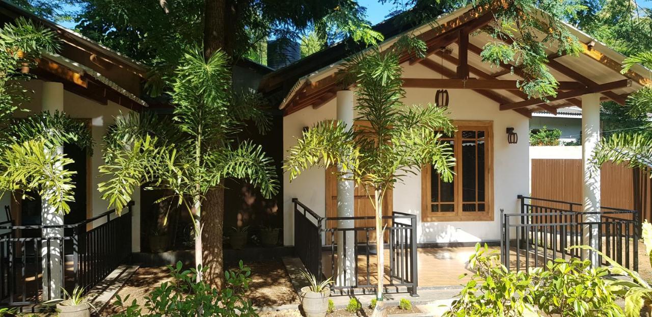 Max Safari Villa Udawalawe Eksteriør bilde